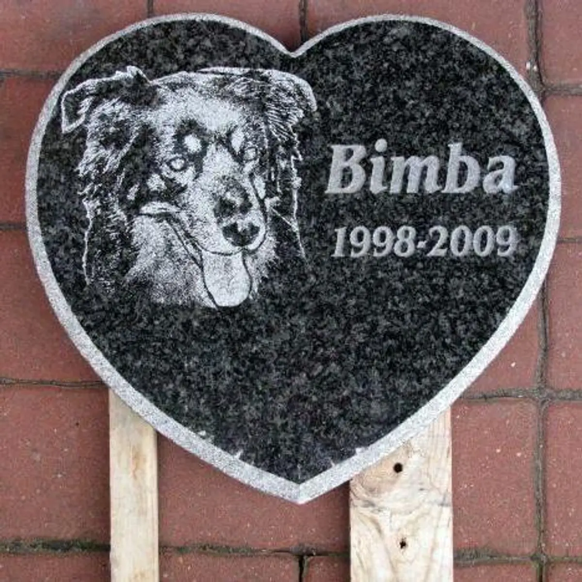 Granithjerte til nedgravning (plan med jorden)