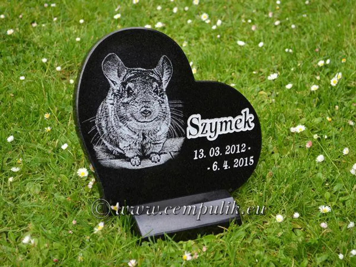 Granitowe serce nagrobne 30x35cm | Cempulik.eu